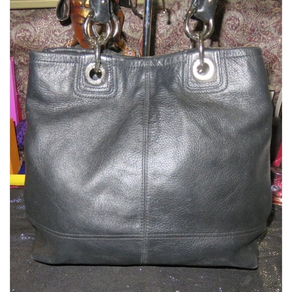 COACH 2010 Hampton 15694 Black Pebbled Leather Flap Turnlock Satchel Handbag - Picture 3 of 13